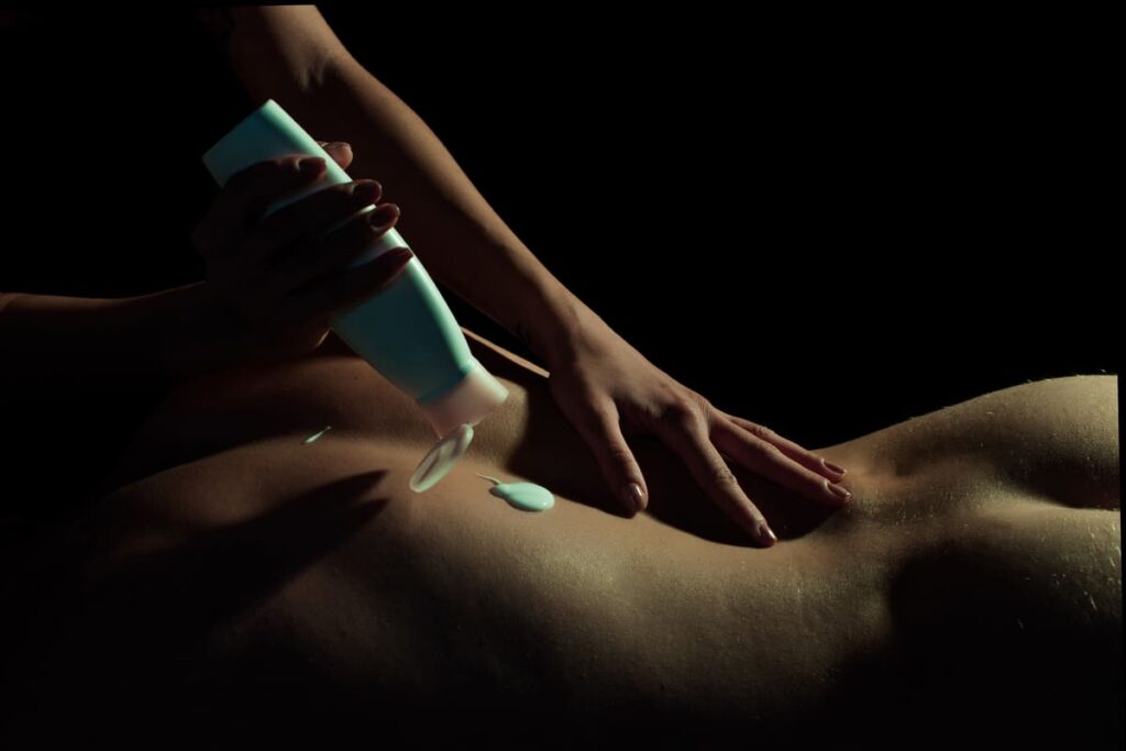 Blog post - Why do we go to erotic massage?